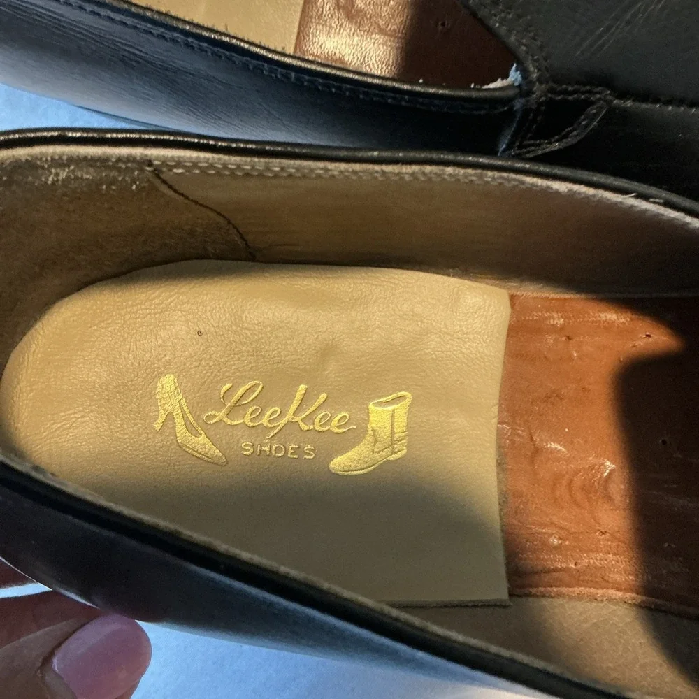 BESPOKE By Shoemaker Lee Kee Black Leather Slip On Loafers Dress Shoes 9.5 D EUC